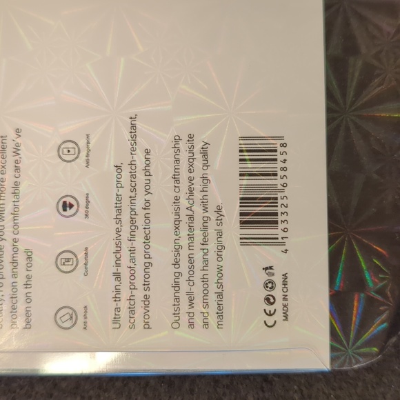 Tulmox ThinCarbon iPhone15 Pro Case - Picture 4 of 8